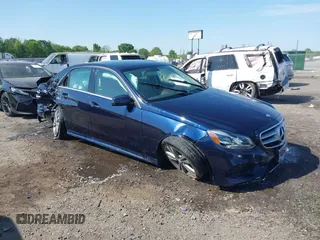2016 Mercedes-Benz E 350 Sport z VIN WDDHF5KB2GB269358, wystawiony jako IAAI lot #42004395 z przebiegiem 85 037 mil mil oraz . Historia ofert i sprzedaży dostępna na DreamBid. Obrazek 1.