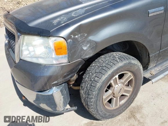 2007 Ford F-150 XLT with VIN 1FTPX14V37FB19190, listed as a IAAI auction lot 41776697 with 158,236 mi miles. Bid and sale history available at carsss.com. Image 6.