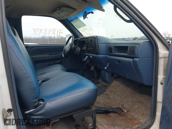 1995 Dodge 2500 with VIN 1B7KF26C7SS245177, listed as a IAAI auction lot 41898728 with 162,164 mi miles. Bid and sale history available at carsss.com. Image 5.