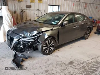 2022 Nissan Altima SV z VIN 1N4BL4DW8NN406517, wystawiony jako IAAI lot #42220335 z przebiegiem 64 680 mil mil oraz . Historia ofert i sprzedaży dostępna na DreamBid. Obrazek 2.