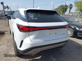 2024 Lexus RX 350 z VIN 2T2BAMBA8RC050498, wystawiony jako IAAI lot #41826928 z przebiegiem 1822 mil mil oraz . Historia ofert i sprzedaży dostępna na DreamBid. Obrazek 3.