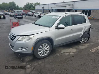2011 Volkswagen Tiguan SE with VIN WVGBV7AXXBW538750, listed as a Copart auction lot 56604715 with 86,895 mi miles and Salvage title. Bid and sale history available at DreamBid. Image 1.