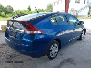 2013 Honda Insight z VIN JHMZE2H33DS000845, wystawiony jako IAAI lot #42480746 z przebiegiem 92 350 mil mil oraz . Historia ofert i sprzedaży dostępna na DreamBid. Obrazek 4.