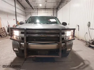 2008 Chevrolet Silverado 1500 LTZ with VIN 3GCEK13318G298836, listed as a IAAI auction lot 41183164 with 157,940 mi miles. Bid and sale history available at carsss.com. Image 13.