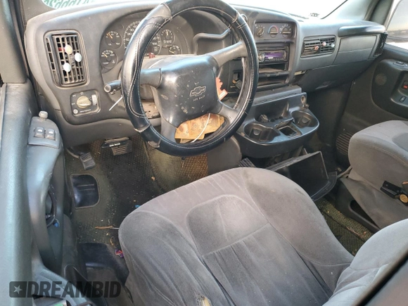 2002 Chevrolet Chevy Van с VIN 1GBFG15M721222513, выставлен на аукционе Copart как лот 41666265 с пробегом Не указан миль и Списание • Salvage title. История ставок и продаж доступна на DreamBid. Изображение 8.
