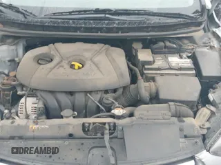 2015 Hyundai Elantra SE с VIN 5NPDH4AE1FH580270, выставлен на аукционе IAAI как лот 43213175 с пробегом 119 779 миль миль и . История ставок и продаж доступна на DreamBid. Изображение 12.