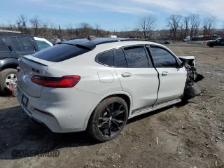 2021 BMW X4 M z VIN 5YMUJ0C04M9F91214, wystawiony jako Copart lot #46075194 z przebiegiem Nie podano mil oraz . Historia ofert i sprzedaży dostępna na DreamBid. Obrazek 3.
