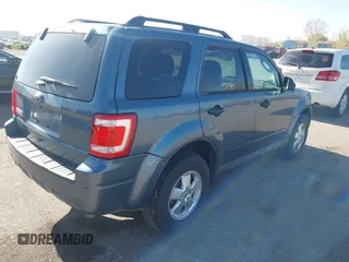 2011 Ford Escape XLT with VIN 1FMCU0D79BKB52998, listed as a IAAI auction lot 41980154 with 175,375 mi miles. Bid and sale history available at carsss.com. Image 4.