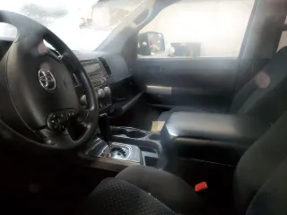 2013 Toyota Tundra z VIN 5TFDY5F18DX271506, wystawiony jako Copart lot #82296664 z przebiegiem Nie podano mil oraz Szkoda całkowita • Salvage title. Historia ofert i sprzedaży dostępna na DreamBid. Obrazek 8.