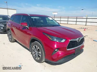 2023 Toyota Highlander L with VIN 5TDKDRAH5PS031581, listed as a IAAI auction lot 41527938 with 16,110 mi miles. Bid and sale history available at carsss.com. Image 1.