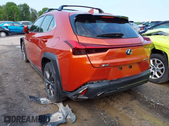 2019 Lexus UX 250h z VIN JTHU9JBH3K2003383, wystawiony jako IAAI lot #42151535 z przebiegiem 98 996 mil mil oraz . Historia ofert i sprzedaży dostępna na DreamBid. Obrazek 3.