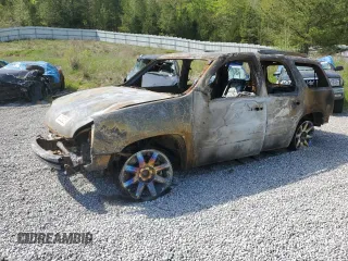 2013 GMC Yukon Denali z VIN 1GKS1EEF5DR140941, wystawiony jako Copart lot #52529225 z przebiegiem Nie podano mil oraz Szkoda całkowita • Salvage title. Historia ofert i sprzedaży dostępna na DreamBid. Obrazek 1.