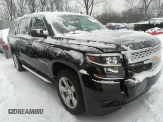 2016 Chevrolet Suburban LT with VIN 1GNSKHKC8GR420322, listed as a IAAI auction lot 41293166 with 131,048 mi miles. Bid and sale history available at carsss.com. Image 1.
