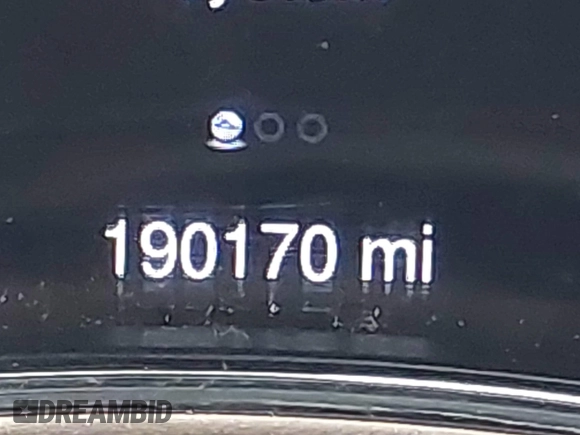 2015 Jeep Grand Cherokee Laredo with VIN 1C4RJFAGXFC602544, listed as a IAAI auction lot 41504666 with 190,170 mi miles. Bid and sale history available at carsss.com. Image 15.