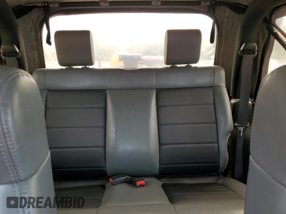 2009 Jeep Wrangler X с VIN 1J4FA24129L749314, выставлен на аукционе Copart как лот 58160995 с пробегом 93 603 миль миль и Списание • Salvage title. История ставок и продаж доступна на DreamBid. Изображение 10.