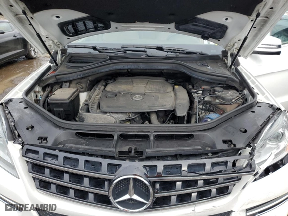 2015 Mercedes-Benz M-Class ML 350 with VIN 4JGDA5HBXFA606115, listed as a Copart auction lot 50952945 with NaN miles and Clean Title. Bid and sale history available at carsss.com. Image 12.