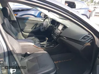 2015 Kia Cadenza Premium z VIN KNALN4D75F5174460, wystawiony jako IAAI lot #42521576 z przebiegiem 172 375 mil mil oraz . Historia ofert i sprzedaży dostępna na DreamBid. Obrazek 5.