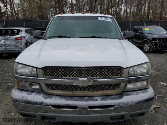 2003 Chevrolet Silverado 2500 Work Truck with VIN 1GCGC24U33Z347854, listed as a Copart auction lot 82144564 with 250,538 mi miles and Clean Title. Bid and sale history available at carsss.com. Image 5.