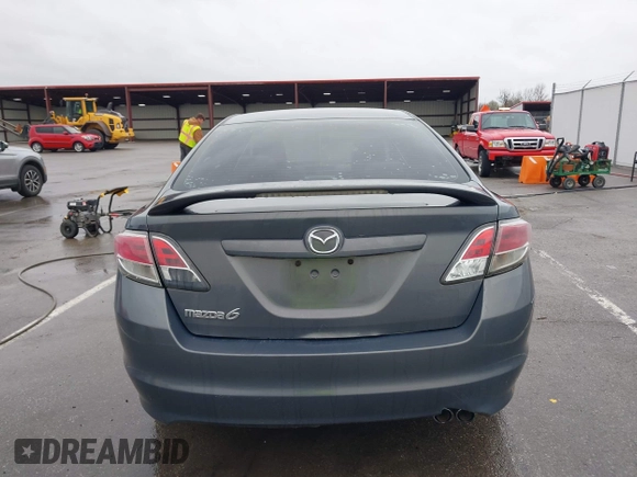 2009 Mazda 6 i Sport with VIN 1YVHP81A295M07400, listed as a IAAI auction lot 41947967 with Not Provided miles. Bid and sale history available at carsss.com. Image 17.