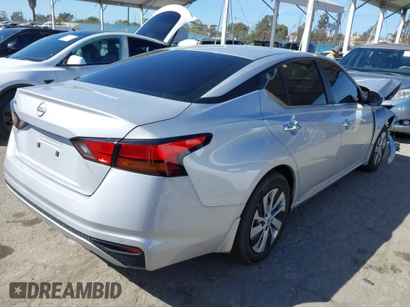 2023 Nissan Altima S with VIN 1N4BL4BV8PN409348, listed as a IAAI auction lot 41720136 with 14,096 mi miles and . Bid and sale history available at DreamBid. Image 4.
