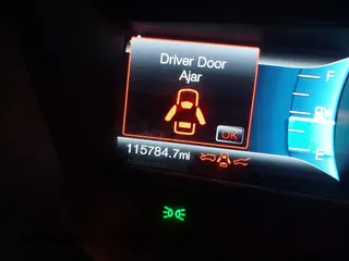 2017 Ford Explorer XLT с VIN 1FM5K8DH4HGA85700, выставлен на аукционе IAAI как лот 41402740 с пробегом 115 784 миль миль и . История ставок и продаж доступна на DreamBid. Изображение 15.