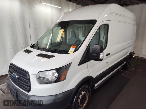 2017 Ford Transit z VIN 1FTYR2XM3HKB18931, wystawiony jako IAAI lot #42651865 z przebiegiem 142 641 mil mil oraz . Historia ofert i sprzedaży dostępna na DreamBid. Obrazek 20.