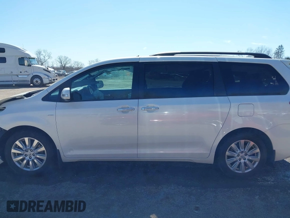 2017 Toyota Sienna XLE with VIN 5TDDZ3DC8HS176753, listed as a IAAI auction lot 41790405 with 81,450 mi miles and . Bid and sale history available at DreamBid. Image 15.