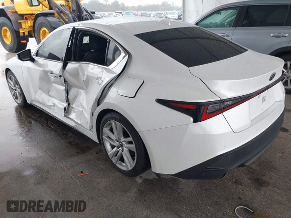 2021 Lexus IS 300 z VIN JTHCA1D2XM5112467, wystawiony jako IAAI lot #41944802 z przebiegiem 53 333 mil mil oraz . Historia ofert i sprzedaży dostępna na DreamBid. Obrazek 3.