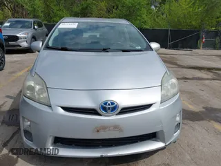 2011 Toyota Prius I with VIN JTDKN3DU6B0309743, listed as a IAAI auction lot 42114140 with 212,447 mi miles. Bid and sale history available at carsss.com. Image 12.