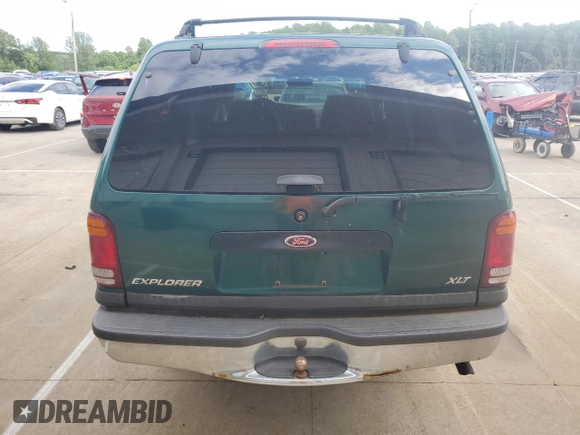 2000 Ford Explorer XLT с VIN 1FMZU73E2YZB13205, выставлен на аукционе Copart как лот 57918165 с пробегом 203 635 миль миль и Чистый • Clean title. История ставок и продаж доступна на DreamBid. Изображение 6.