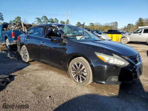 2017 Nissan Altima 2.5 SV with VIN 1N4AL3AP1HC475682, listed as a Copart auction lot 46782825 with 105,264 mi miles and Salvage Title. Bid and sale history available at carsss.com. Image 4.