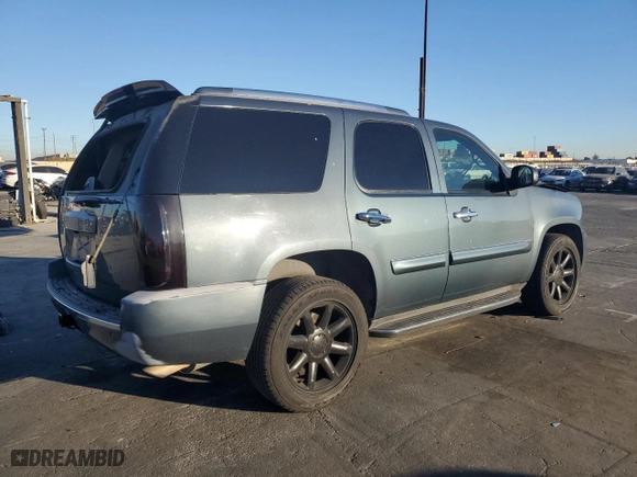 2008 GMC Yukon Denali with VIN 1GKEC63868J196585, listed as a Copart auction lot 80794384 with 0 mi miles and Salvage Title. Bid and sale history available at carsss.com. Image 3.