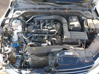2015 Volkswagen Jetta SE z VIN 3VWD17AJ6FM257858, wystawiony jako IAAI lot #41007963 z przebiegiem 165 064 mil mil oraz . Historia ofert i sprzedaży dostępna na DreamBid. Obrazek 10.