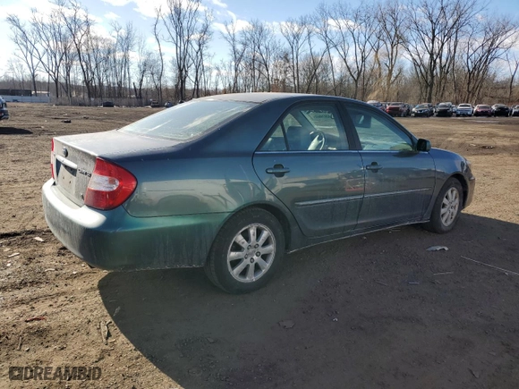 2004 Toyota Camry LE with VIN 4T1BF30K04U062597, listed as a Copart auction lot 43414635 with 222,028 mi miles and Salvage Title. Bid and sale history available at carsss.com. Image 3.