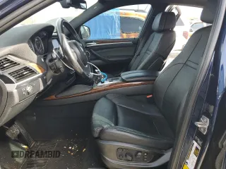 2013 BMW X6 xDrive50i with VIN 5UXFG8C52DL591429, listed as a Copart auction lot 84472534 with 164,899 mi miles and Salvage Title. Bid and sale history available at carsss.com. Image 7.