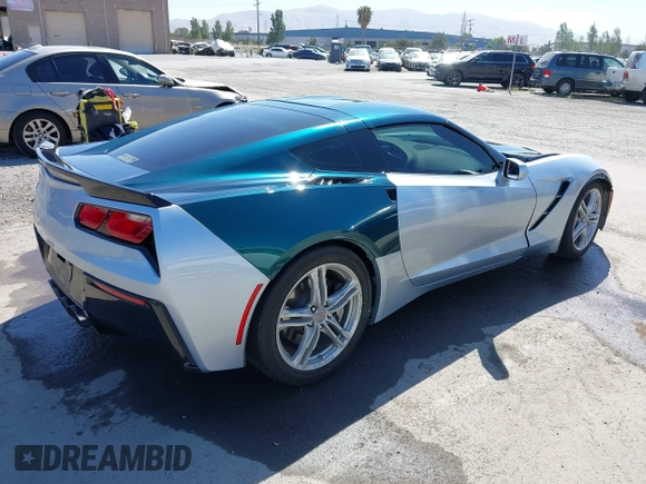2017 Chevrolet Corvette 1LT z VIN 1G1YA2D71H5103681, wystawiony jako IAAI lot #42302548 z przebiegiem 69 557 mil mil oraz . Historia ofert i sprzedaży dostępna na DreamBid. Obrazek 4.