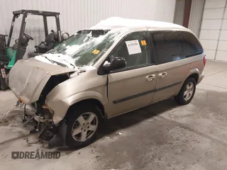 2007 Dodge Caravan SXT with VIN 1D4GP45R97B182694, listed as a IAAI auction lot 41295286 with Not Provided miles and . Bid and sale history available at DreamBid. Image 18.