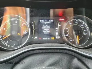 2020 Jeep Cherokee Altitude with VIN 1C4PJLLB4LD581137, listed as a Copart auction lot 55082395 with 63,685 mi miles and Salvage title. Bid and sale history available at DreamBid. Image 9.