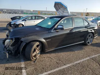 2009 Mercedes-Benz C 63 AMG with VIN WDDGF77X89F245590, listed as a Copart auction lot 75036764 with 243,430 mi miles and Salvage Title. Bid and sale history available at DreamBid. Image 1.