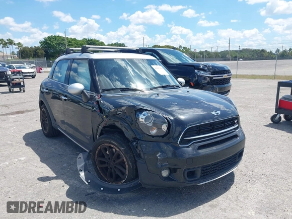 2016 MINI Countryman S z VIN WMWZC5C58GWU21536, wystawiony jako IAAI lot #41907958 z przebiegiem 83 761 mil mil oraz . Historia ofert i sprzedaży dostępna na DreamBid. Obrazek 6.