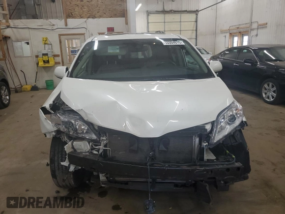 2019 Toyota Sienna XLE with VIN 5TDDZ3DC5KS223390, listed as a Copart auction lot 53304615 with 85,214 mi miles and Salvage title. Bid and sale history available at DreamBid. Image 5.