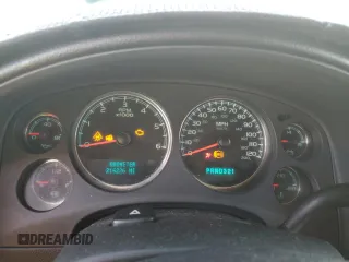 2008 Chevrolet Suburban Commercial with VIN 1GNFC16038R176103, listed as a Copart auction lot 74859864 with 216,226 mi miles and Salvage Title. Bid and sale history available at carsss.com. Image 9.