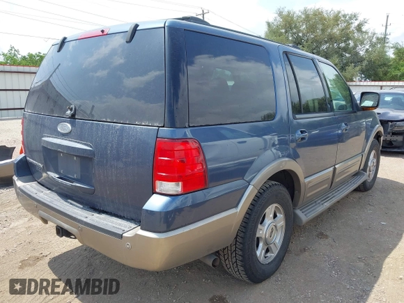 2003 Ford Expedition Eddie Bauer z VIN 1FMRU17W33LC46079, wystawiony jako IAAI lot #42157562 z przebiegiem 235 209 mil mil oraz . Historia ofert i sprzedaży dostępna na DreamBid. Obrazek 4.