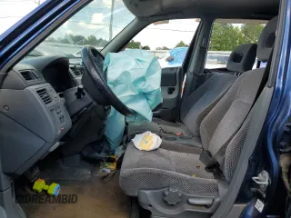 1998 Honda CR-V EX with VIN JHLRD1865WC086667, listed as a Copart auction lot 71664604 with 213,664 mi miles and Non Repairable. Bid and sale history available at carsss.com. Image 7.
