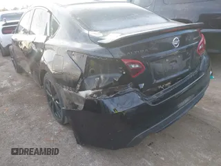 2018 Nissan Altima SV with VIN 1N4AL3AP9JC233020, listed as a IAAI auction lot 41142328 with 133,786 mi miles and . Bid and sale history available at carsss.com. Image 17.