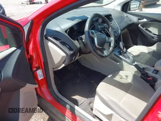 2014 Ford Focus SE with VIN 1FADP3F21EL196436, listed as a IAAI auction lot 42092612 with 159,305 mi miles. Bid and sale history available at carsss.com. Image 16.