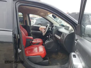 2016 Jeep Compass High Altitude Edition with VIN 1C4NJCEAXGD744570, listed as a IAAI auction lot 41511452 with 118,663 mi miles. Bid and sale history available at carsss.com. Image 5.