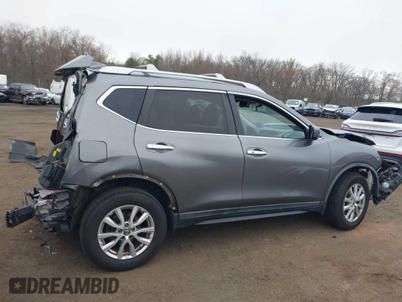 2017 Nissan Rogue SV with VIN KNMAT2MV2HP599368, listed as a IAAI auction lot 42006387 with 88,217 mi miles. Bid and sale history available at carsss.com. Image 18.