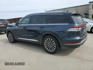 2022 Lincoln Aviator Reserve z VIN 5LM5J7WC2NGL17296, wystawiony jako Copart lot #48116645 z przebiegiem 39 385 mil mil oraz Szkoda całkowita • Salvage title. Historia ofert i sprzedaży dostępna na DreamBid. Obrazek 2.