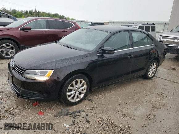 2013 Volkswagen Jetta SE with VIN 3VWDX7AJ4DM360255, listed as a Copart auction lot 58498955 with 160,346 mi miles and Non repairable. Bid and sale history available at DreamBid. Image 1.